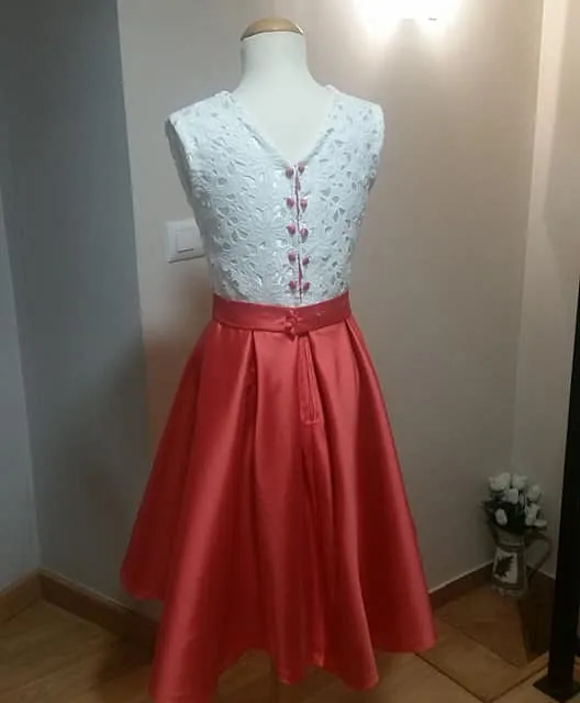 Creaciones Mari Celi vestidos